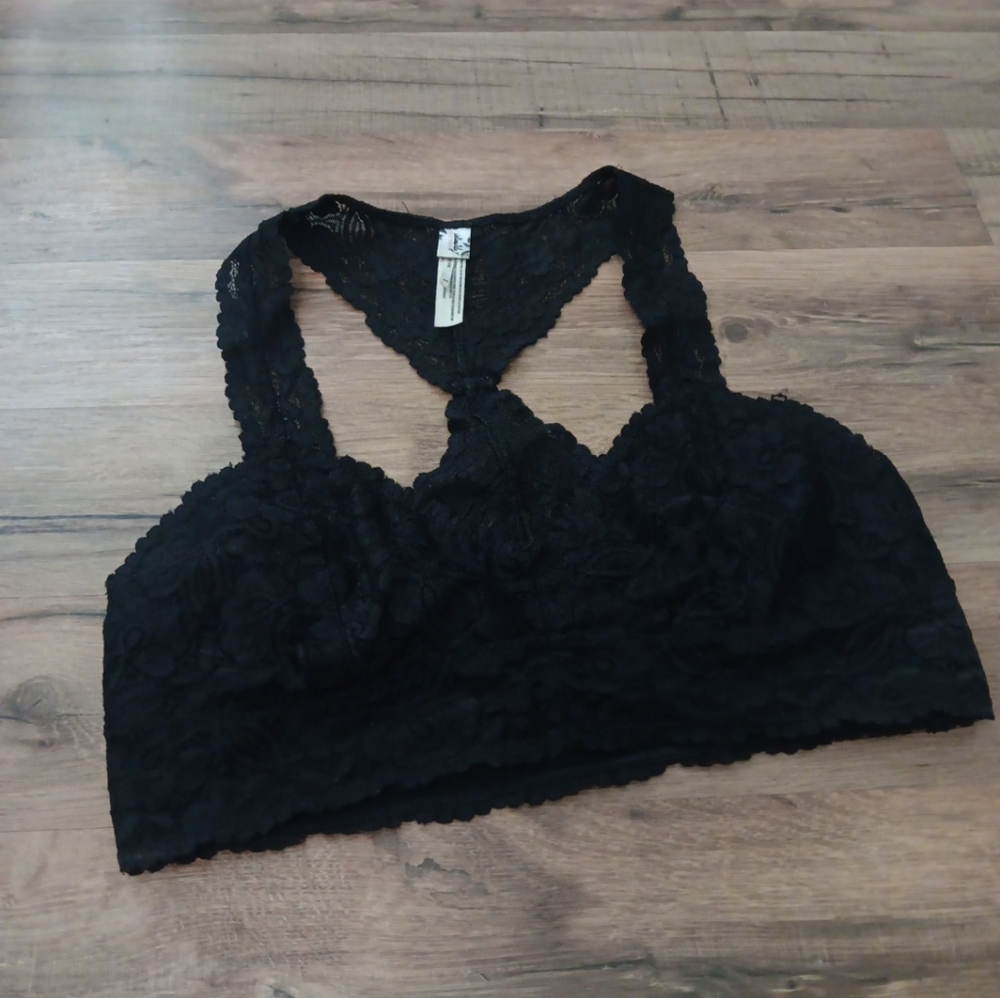 Black Lace Bralette Free People Sz M racerback